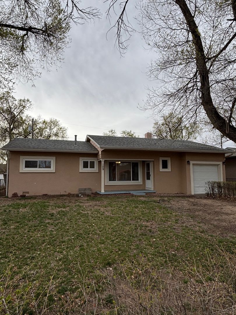 Ranch Style Home - 3 Bed 1 Bath - MileStone Real Estate Services