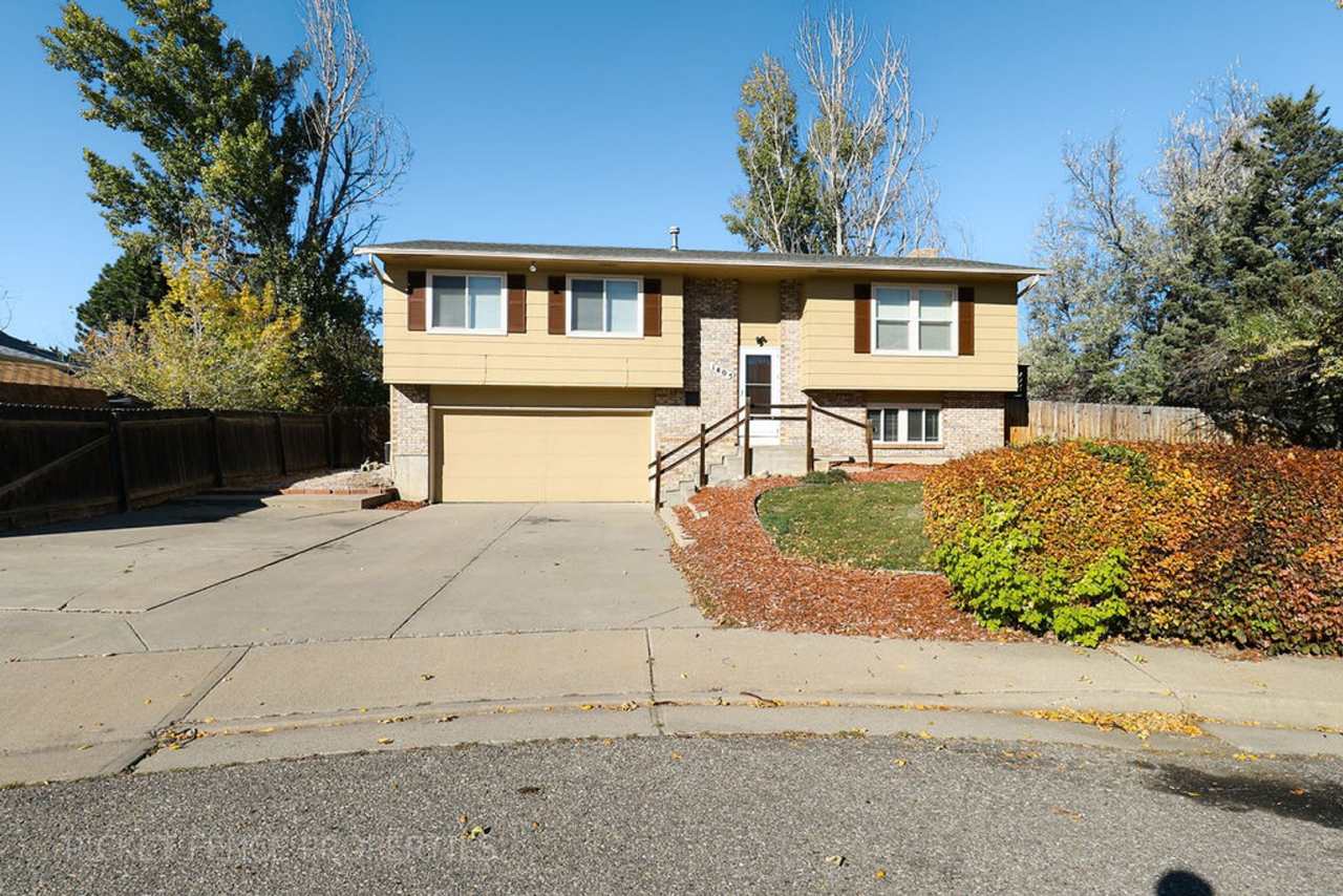 Beautiful 2 Story Home in Loveland