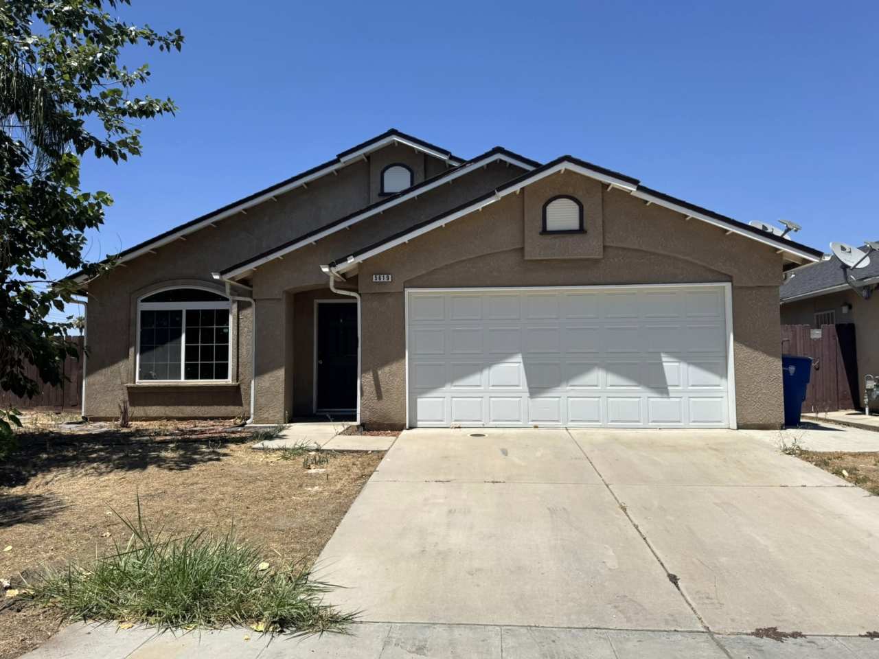 5619 East Pitt Avenue