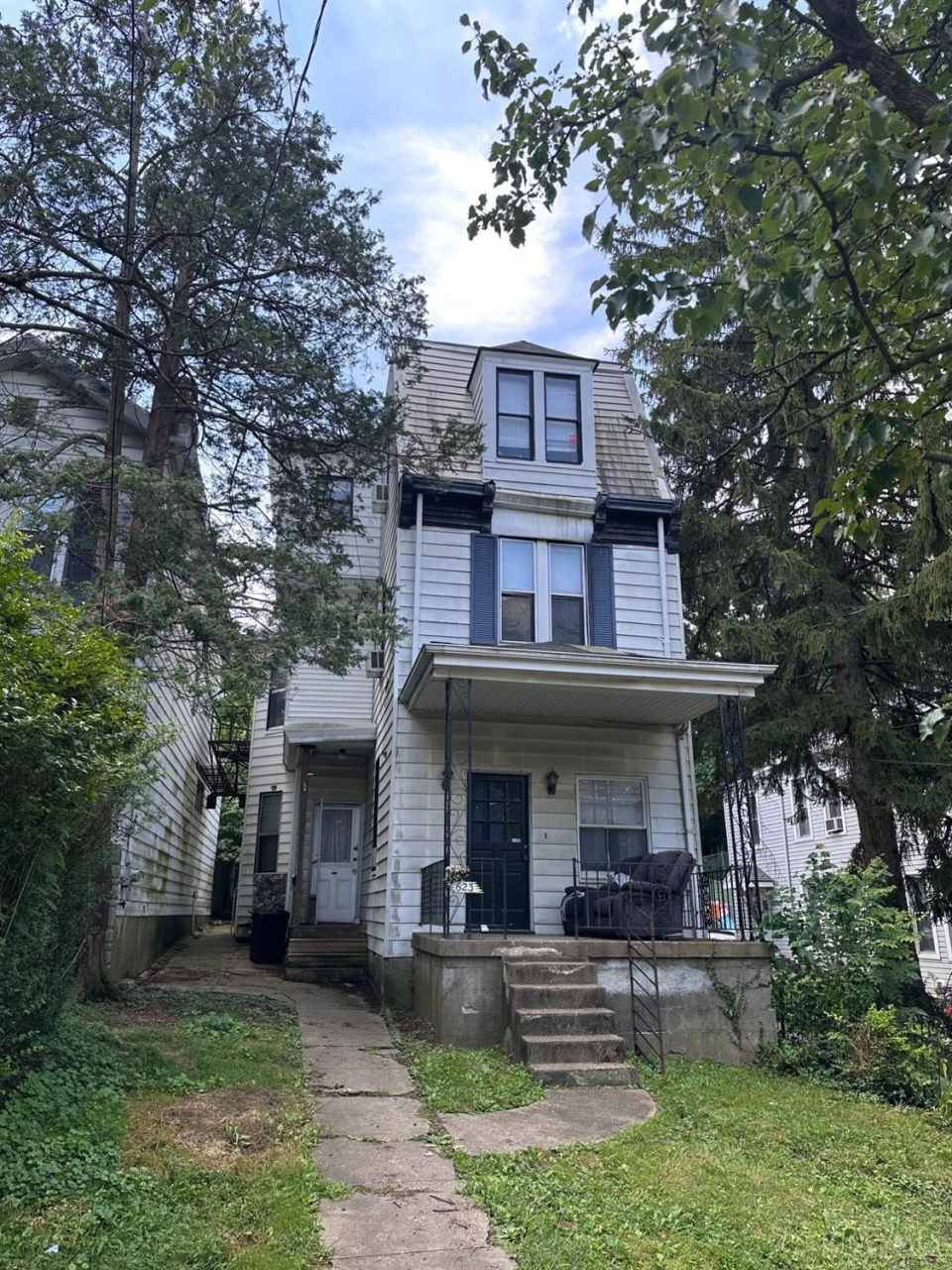 623 Riddle Road unit: 2