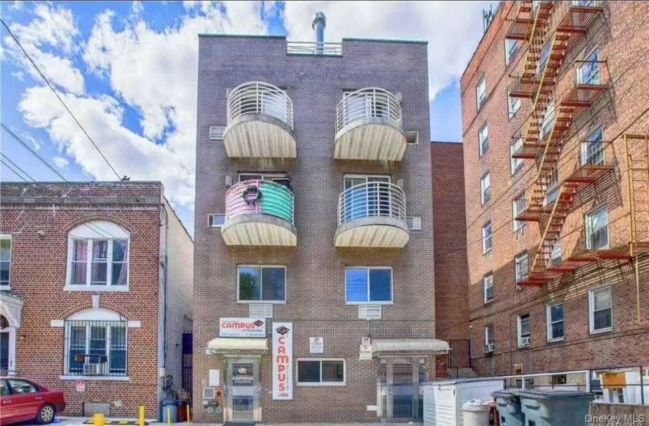 132-73 Maple Avenue unit: 4D