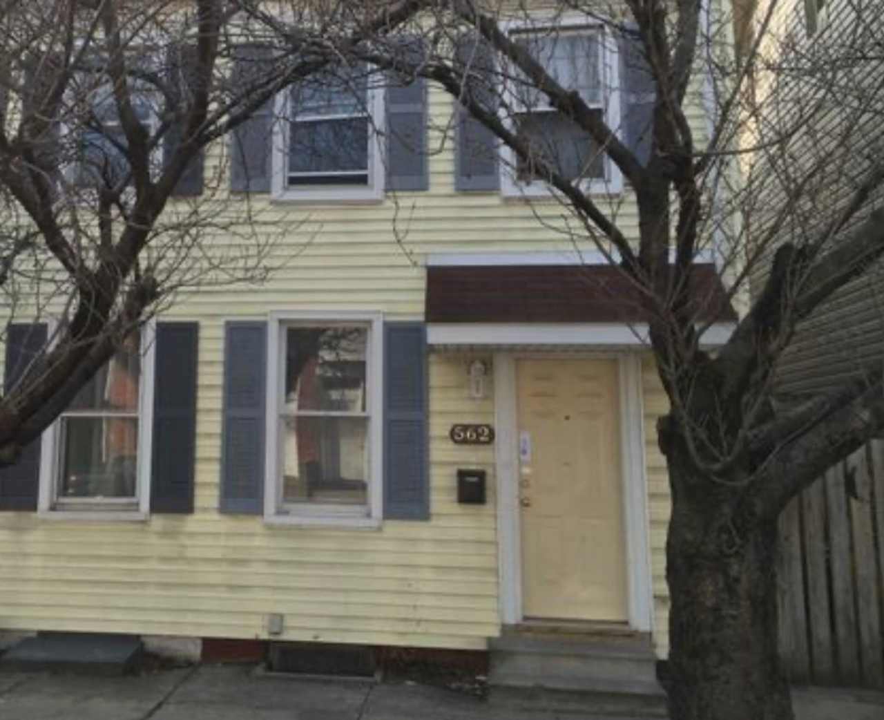 Spacious 4 Bedroom, 1.5 Bath House With Yard-York City SD