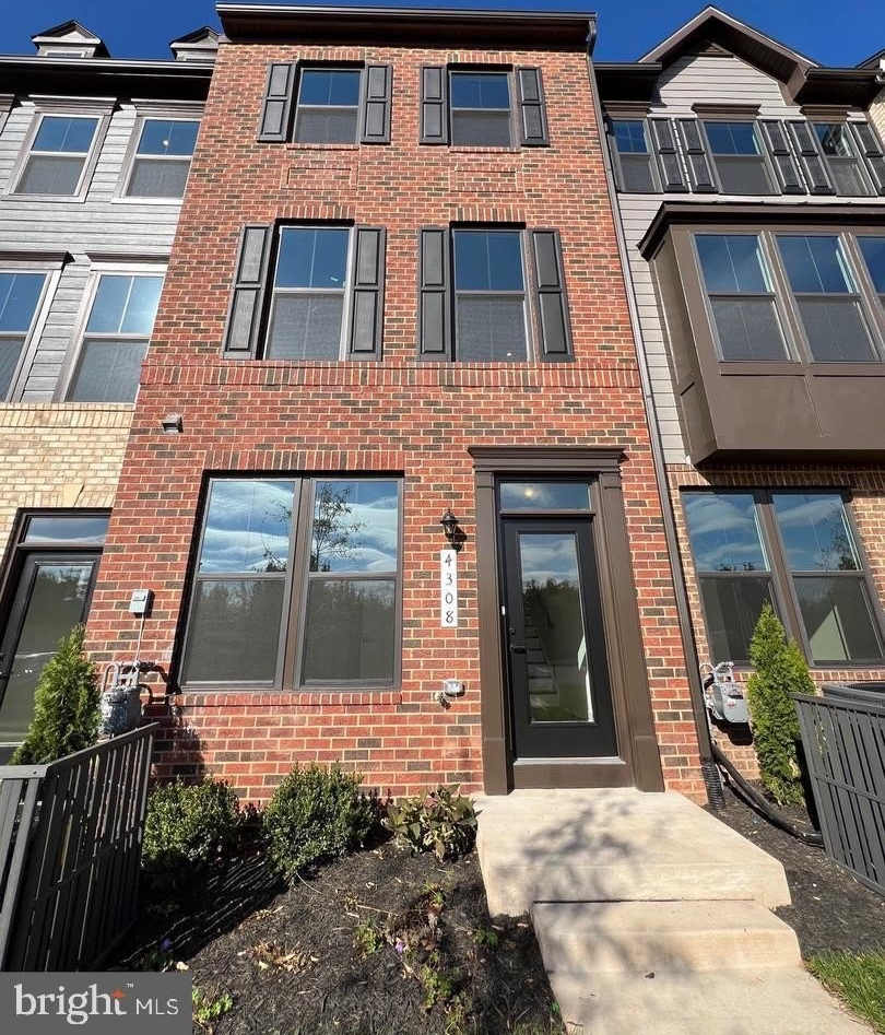 4308 ELLIPSE Terrace