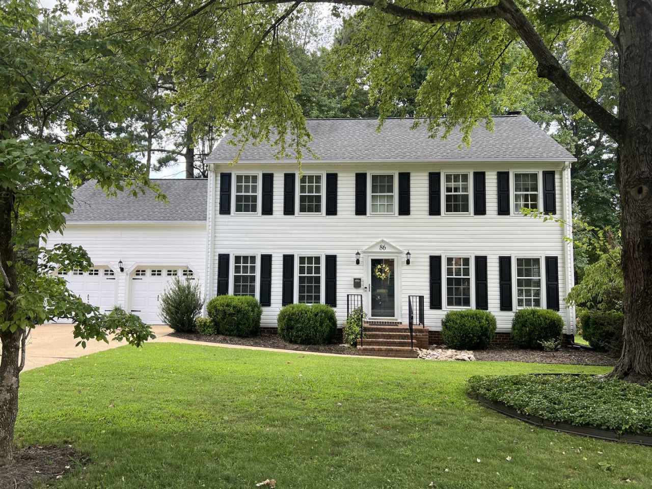 Beautifully Remodeled Colonial in James Landing – Walk to Private Beach Access