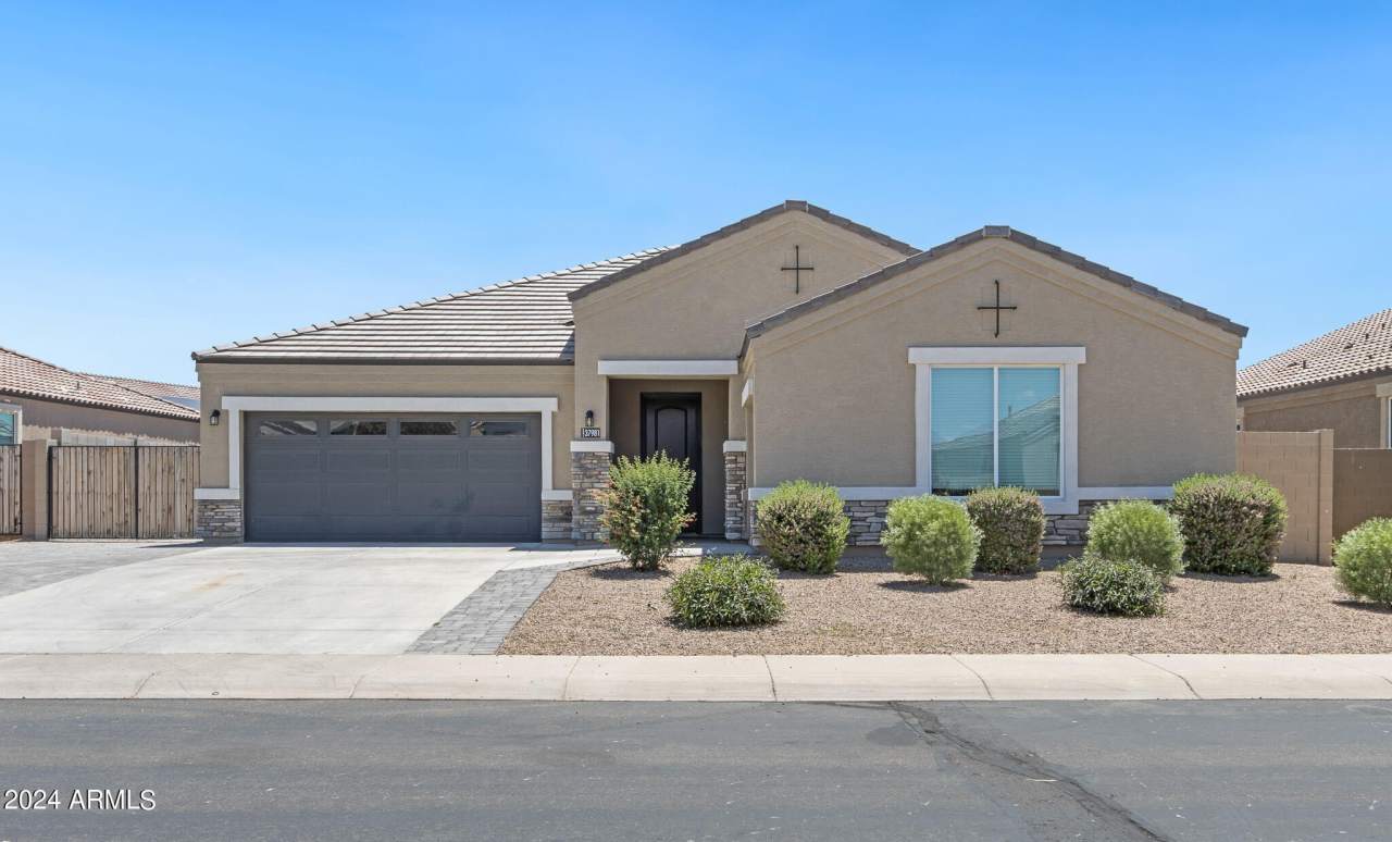 37981 W MONTSERRAT Street