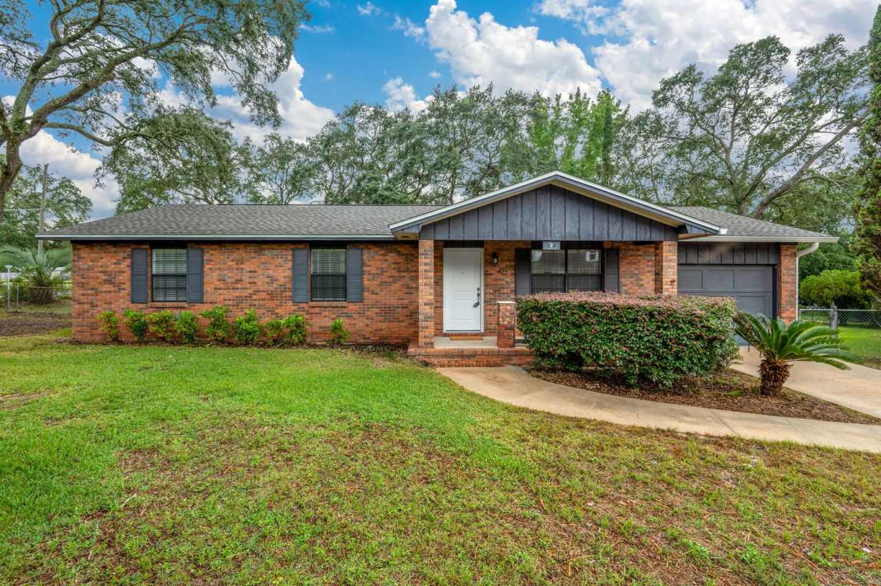 Charming 3-Bedroom, 2-Bath Ranch-Style Home in Valparaiso