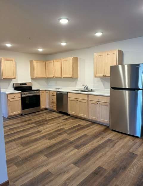 1522 Greenfield Street - 1003