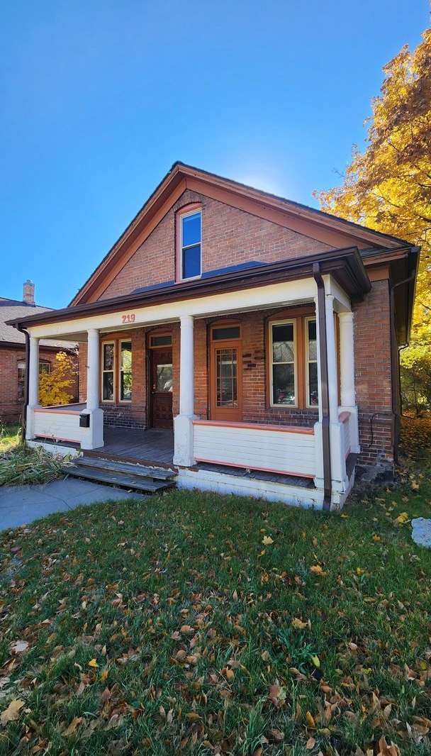 Charming House Near Providence