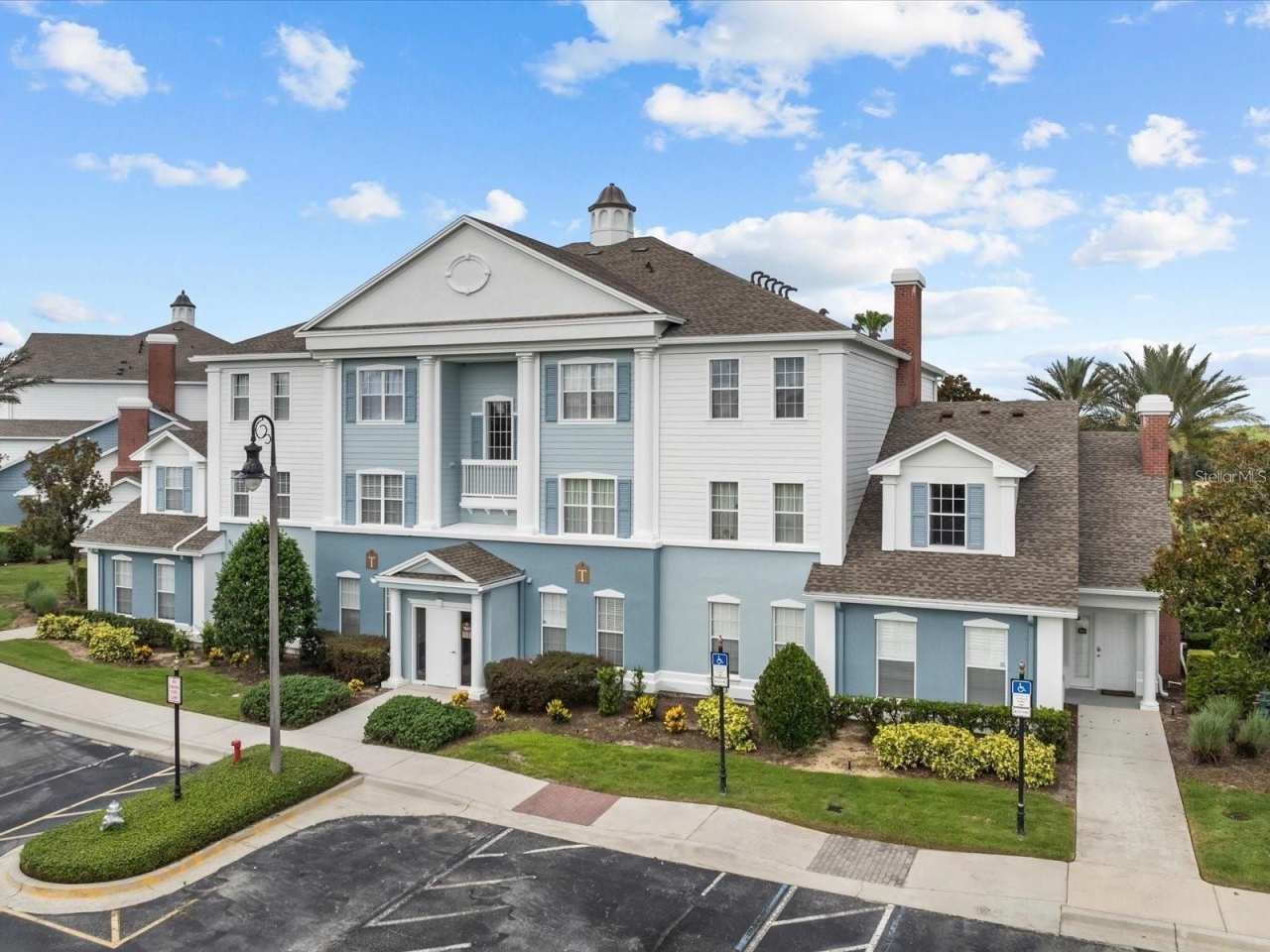 7683 HERITAGE CROSSING WAY