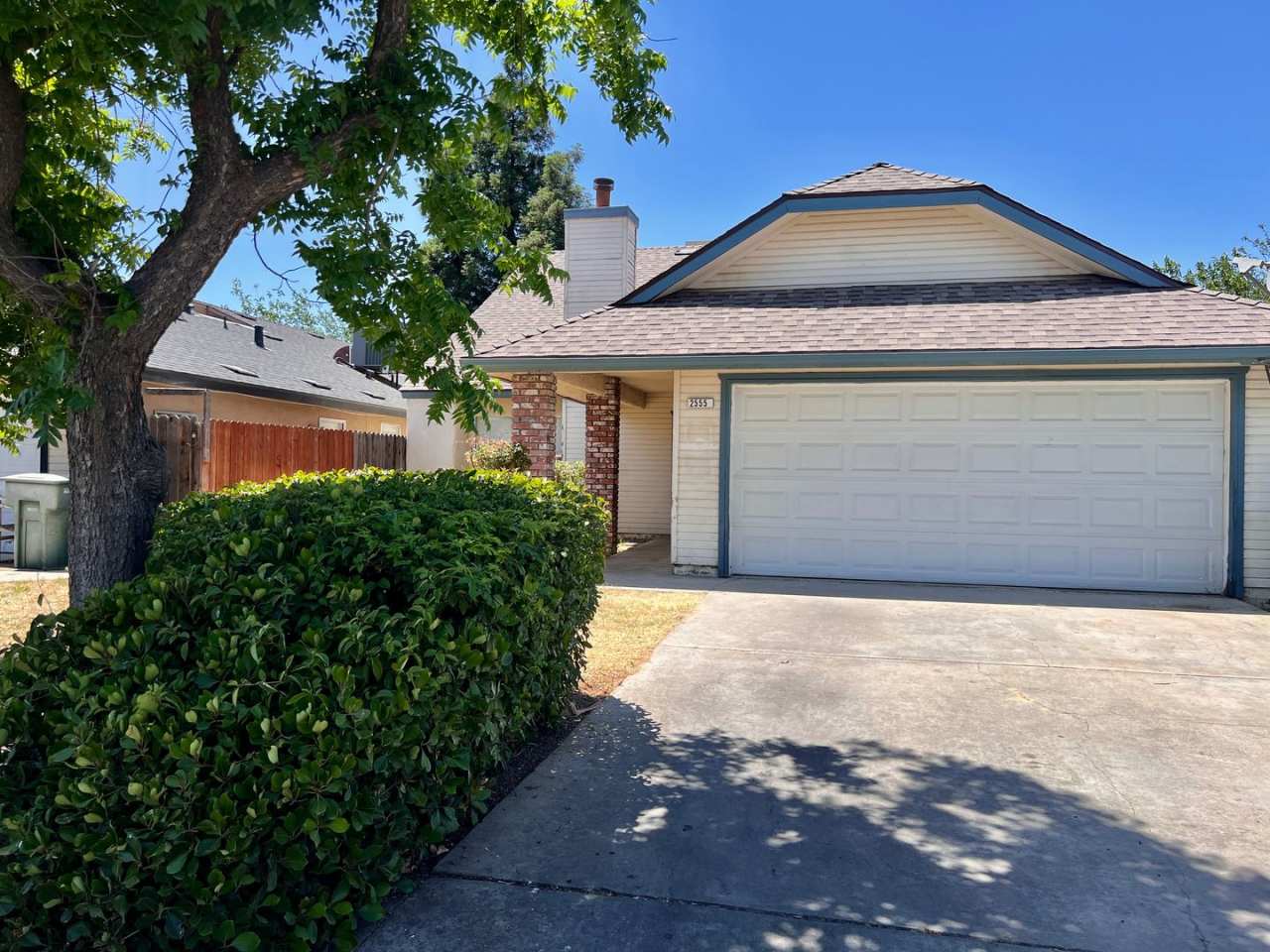 $1,900 Princeton  Brawley, 3 Bed - N Dewey Ave, Fresno