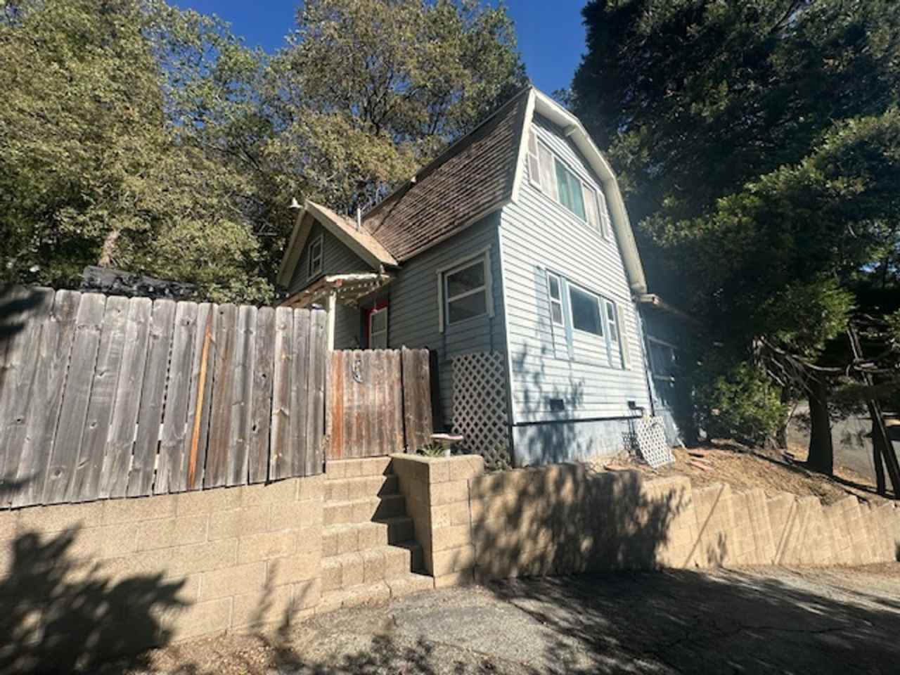 2 Bedroom 2 bath 482 Zuger Ct.