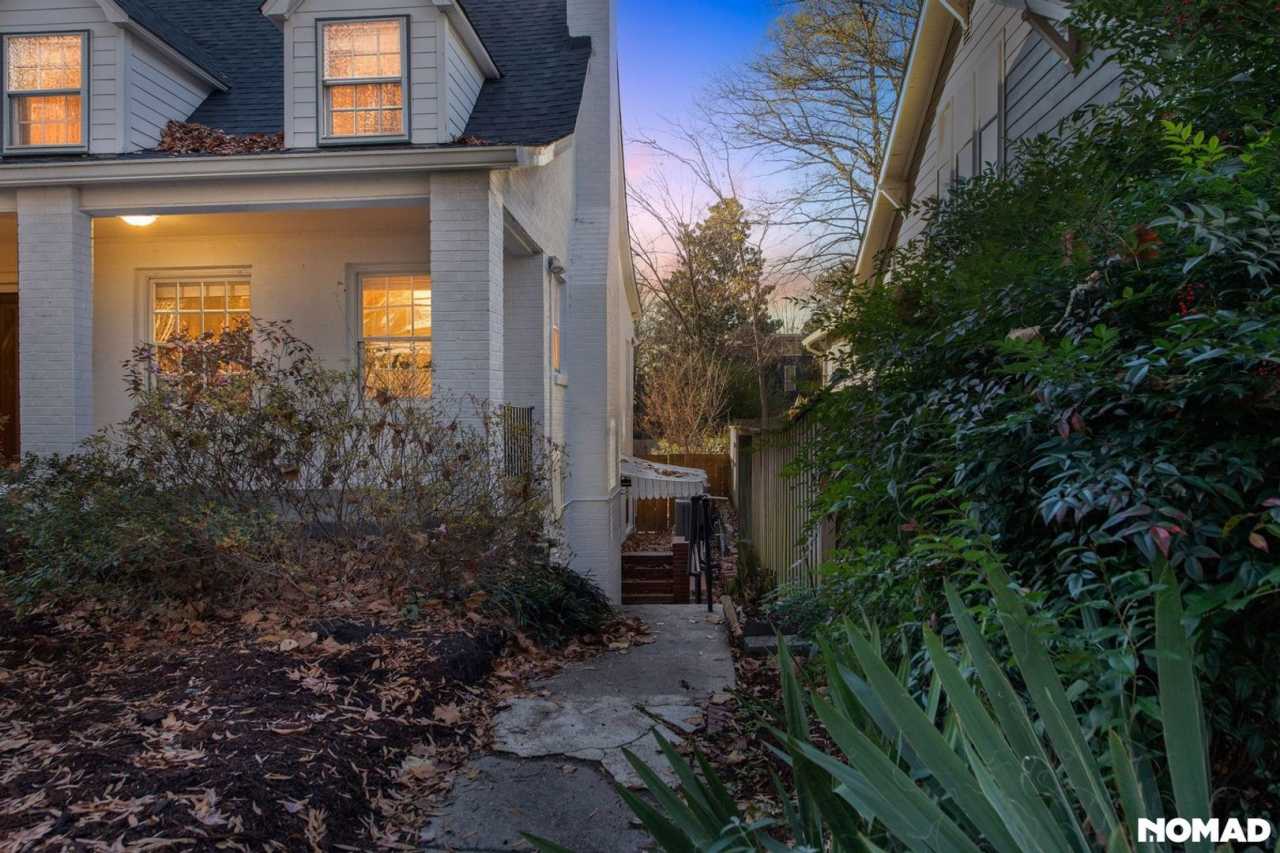 Spacious 2BR Basement Apartment in Prime Durham Location — Half Block from Duke East Campus