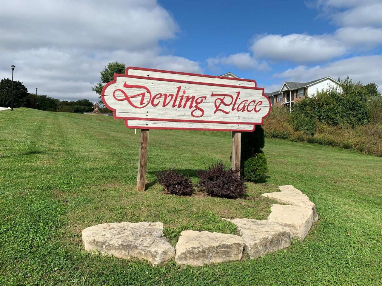 Devling Place Apartments