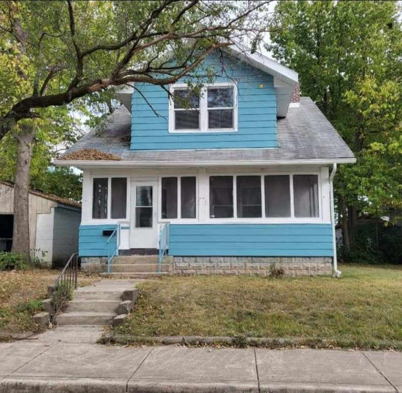 2867 Indianapolis Ave