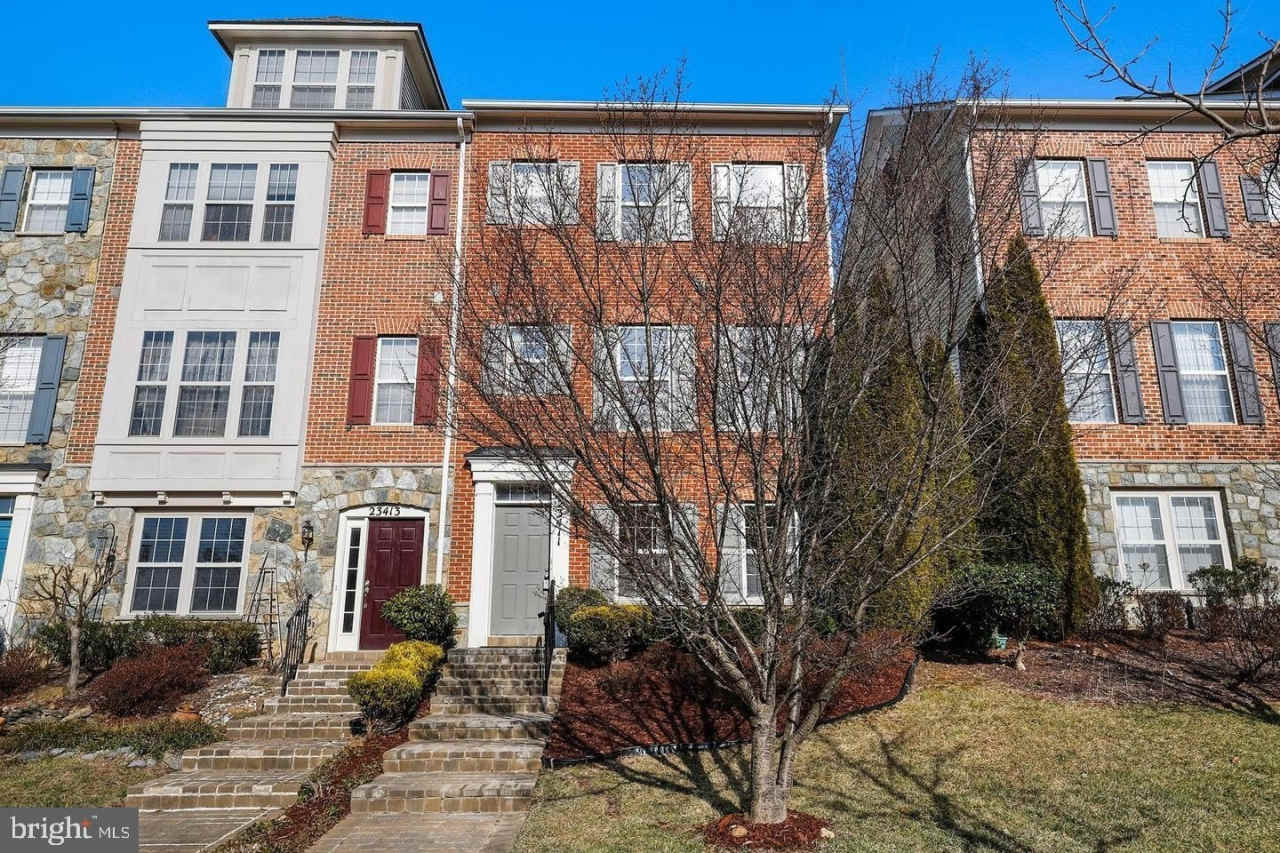 23411 RAINBOW ARCH Drive