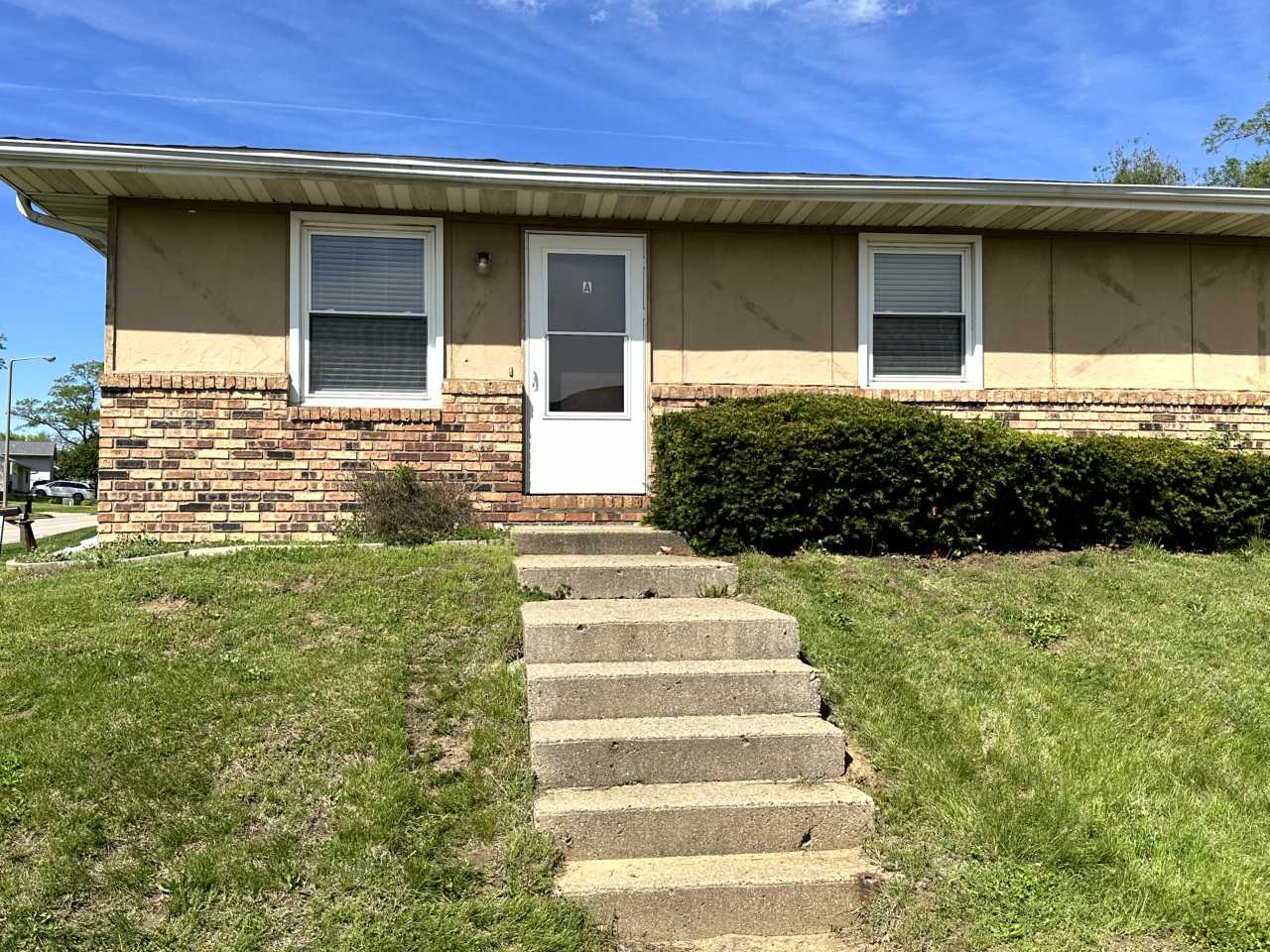 204 North Parkway Drive