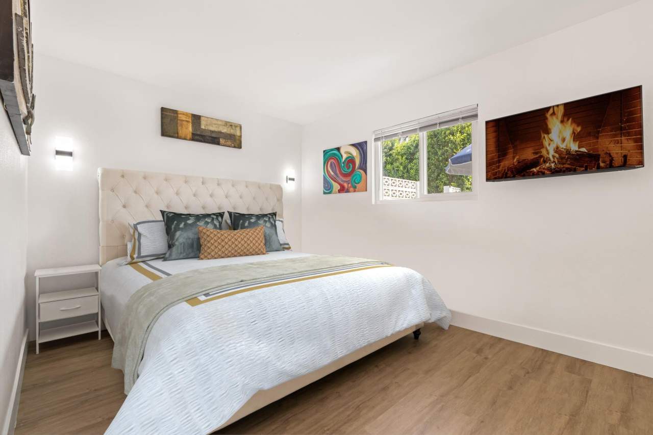 4490 E Camino Parocela