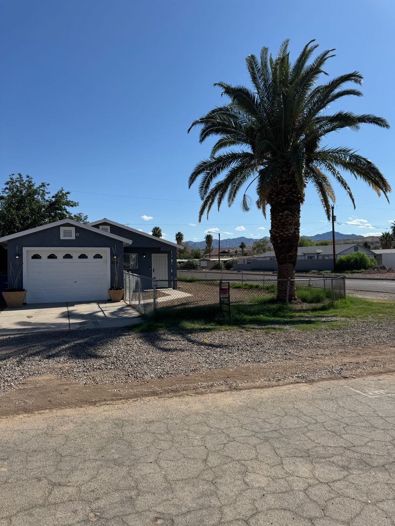 "Rent Your Riverside Retreat: Discover Colorado River Living"