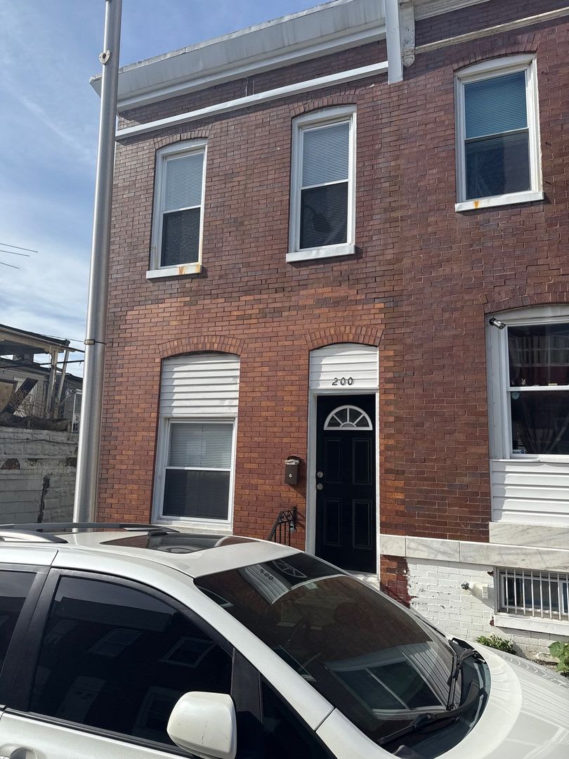 Three Bedroom Home In Baltimore