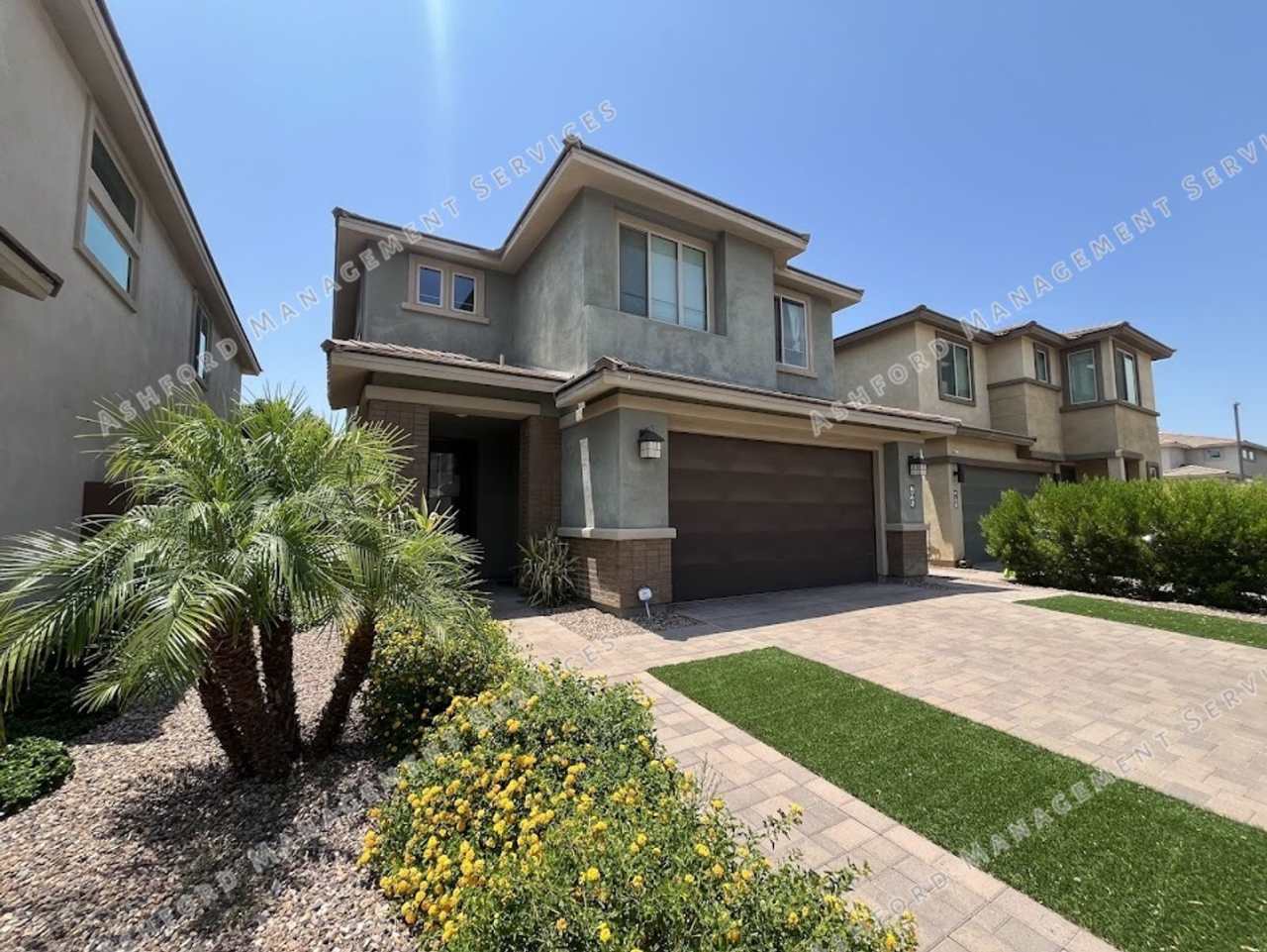 Beautiful 3-Bedroom Home in Sky Crossing with Modern Upgrades