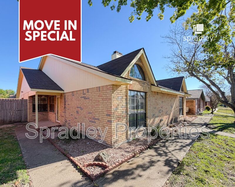 5107 Canyon Creek Dr