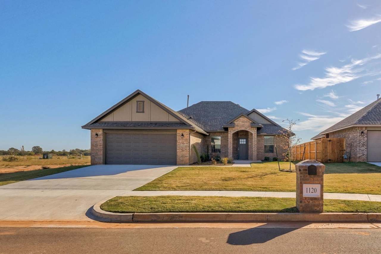 For Lease 1120 Garrett Farm Road Newcastle, Ok. 73065