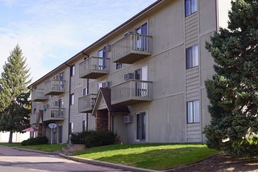 Amber Leaf Apartments