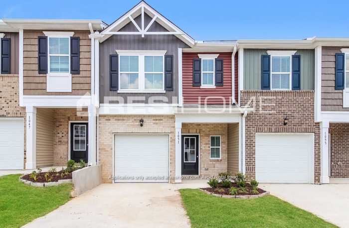 1108 Simmons Bend Court