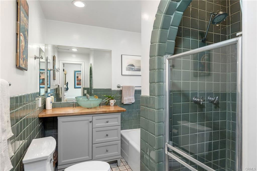 5102 East Ocean Boulevard