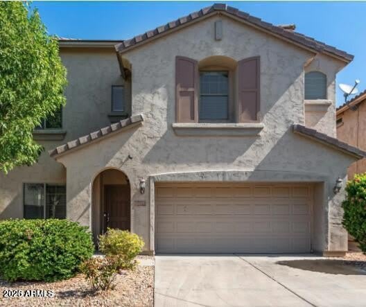 2018 W MARCONI Avenue