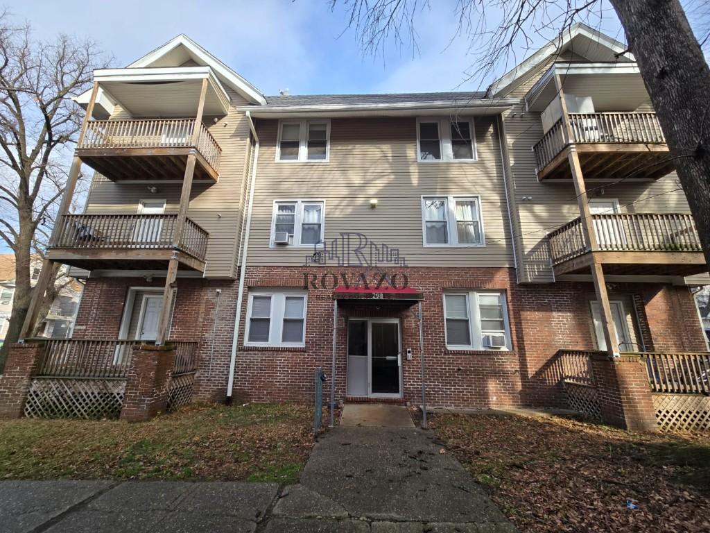 298 Halsted Street