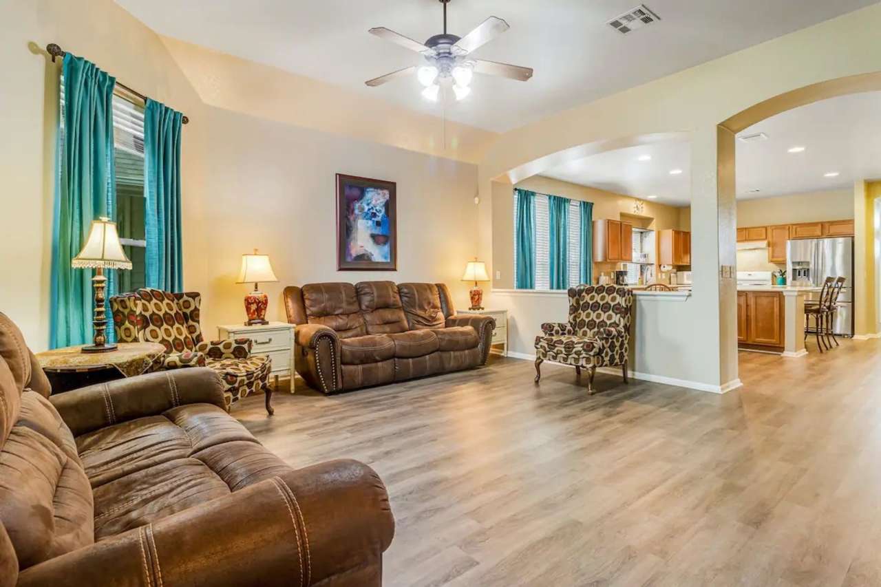 Charmer in Blanco River Village with Amazing Back Patio!