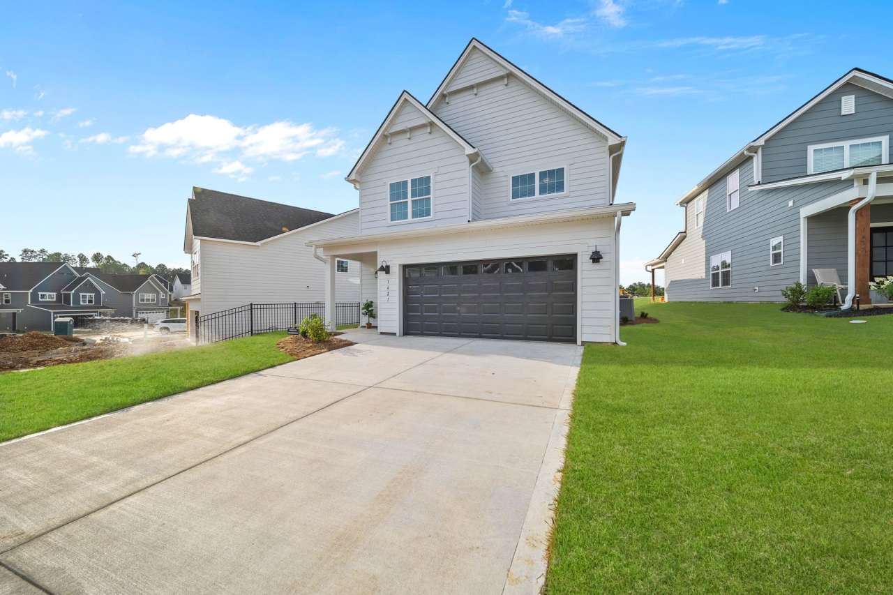 1621 Spring Berry Ln