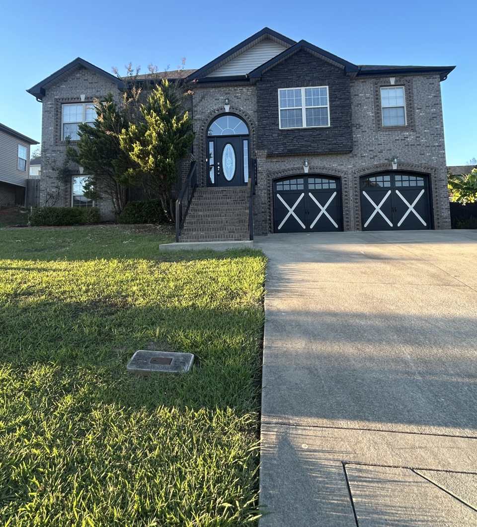 1109 Stillwood Drive