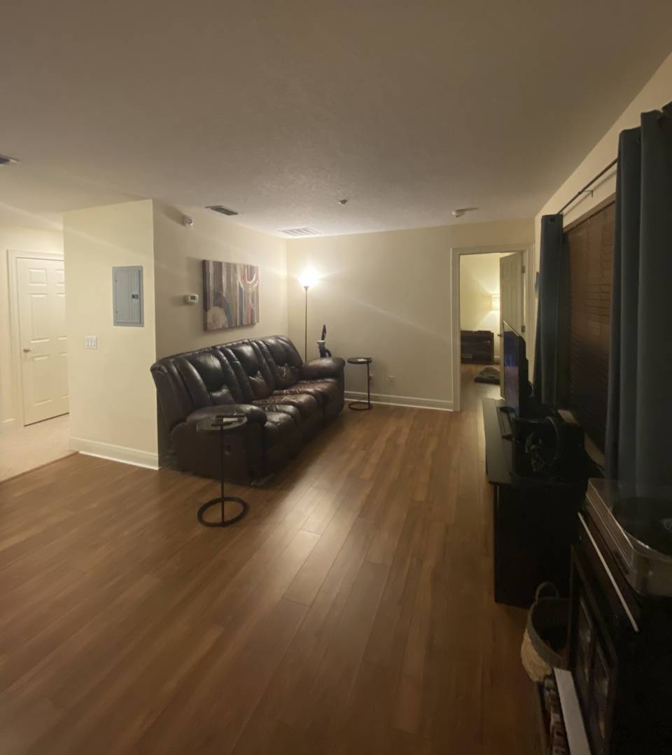 2892 Lincroft Avenue