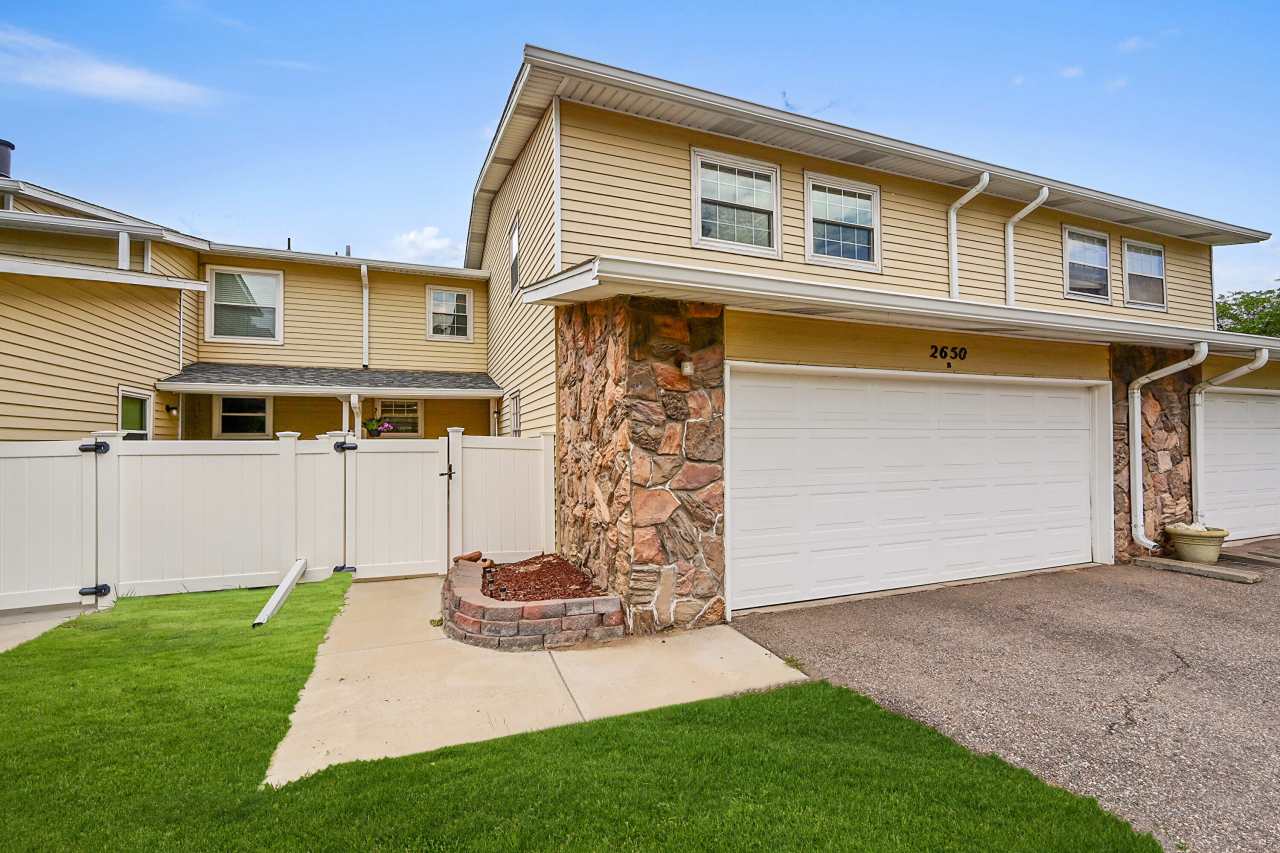 2650 South Vaughn Way - 1