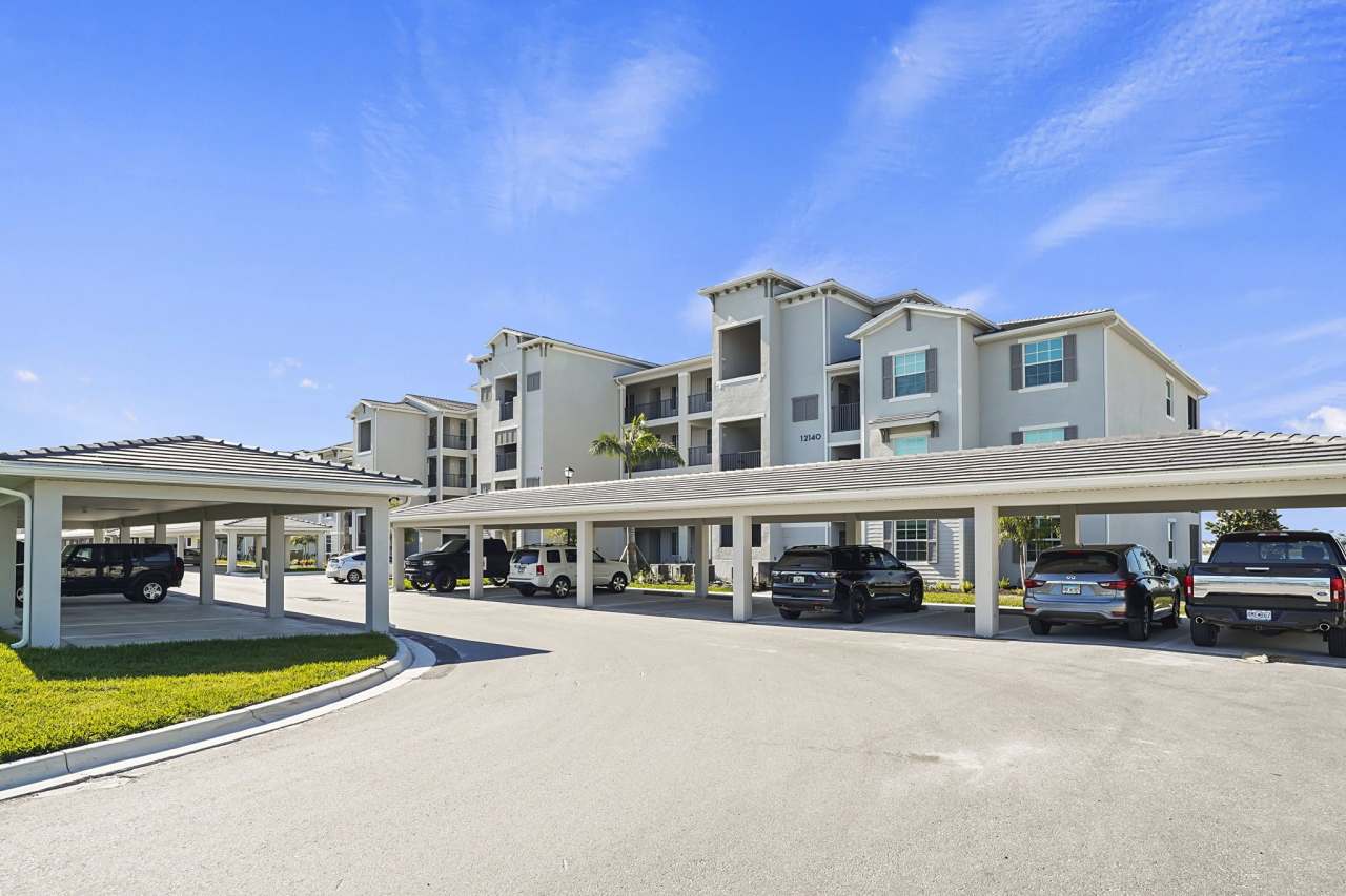 12140 Wellen Golf Street - 1#208