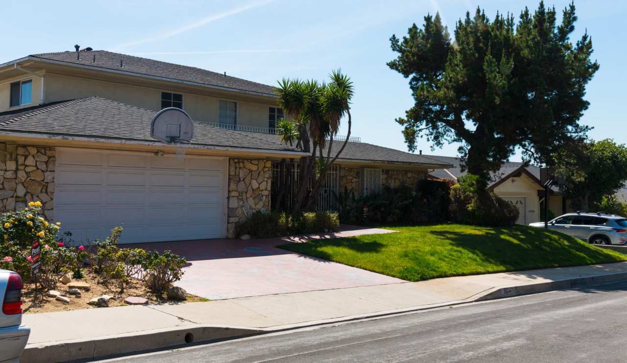 Los Feliz/Hollywood Hills AMAZING 6 Bed/4 Bath/Pool Luxury Home for Lease!