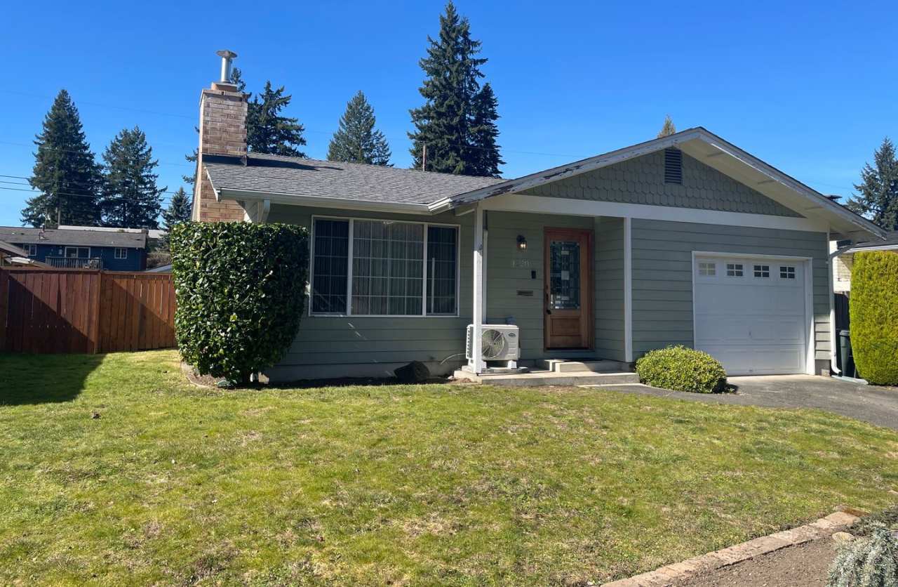 Charming 3 Bedroom Home In Fircrest
