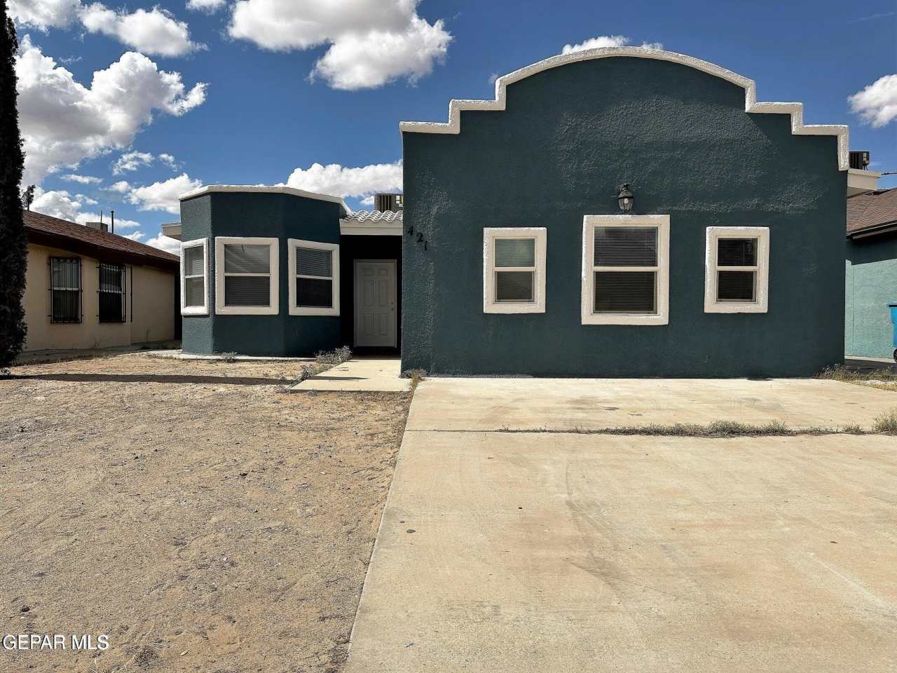 421 Valle Del Mar Drive