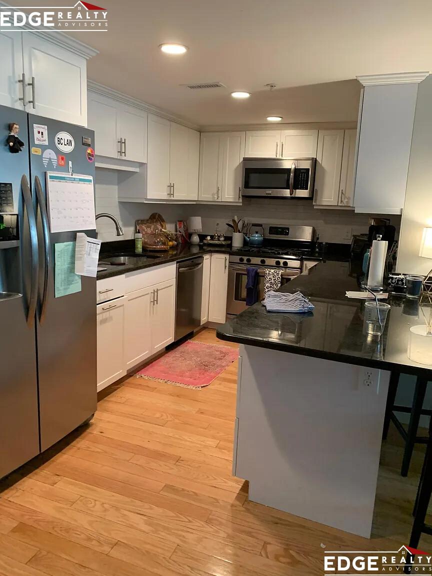 2025 Commonwealth Ave.