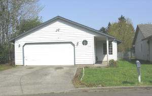 3BD Home in Rose Village Neighborhood - Close to Freeway