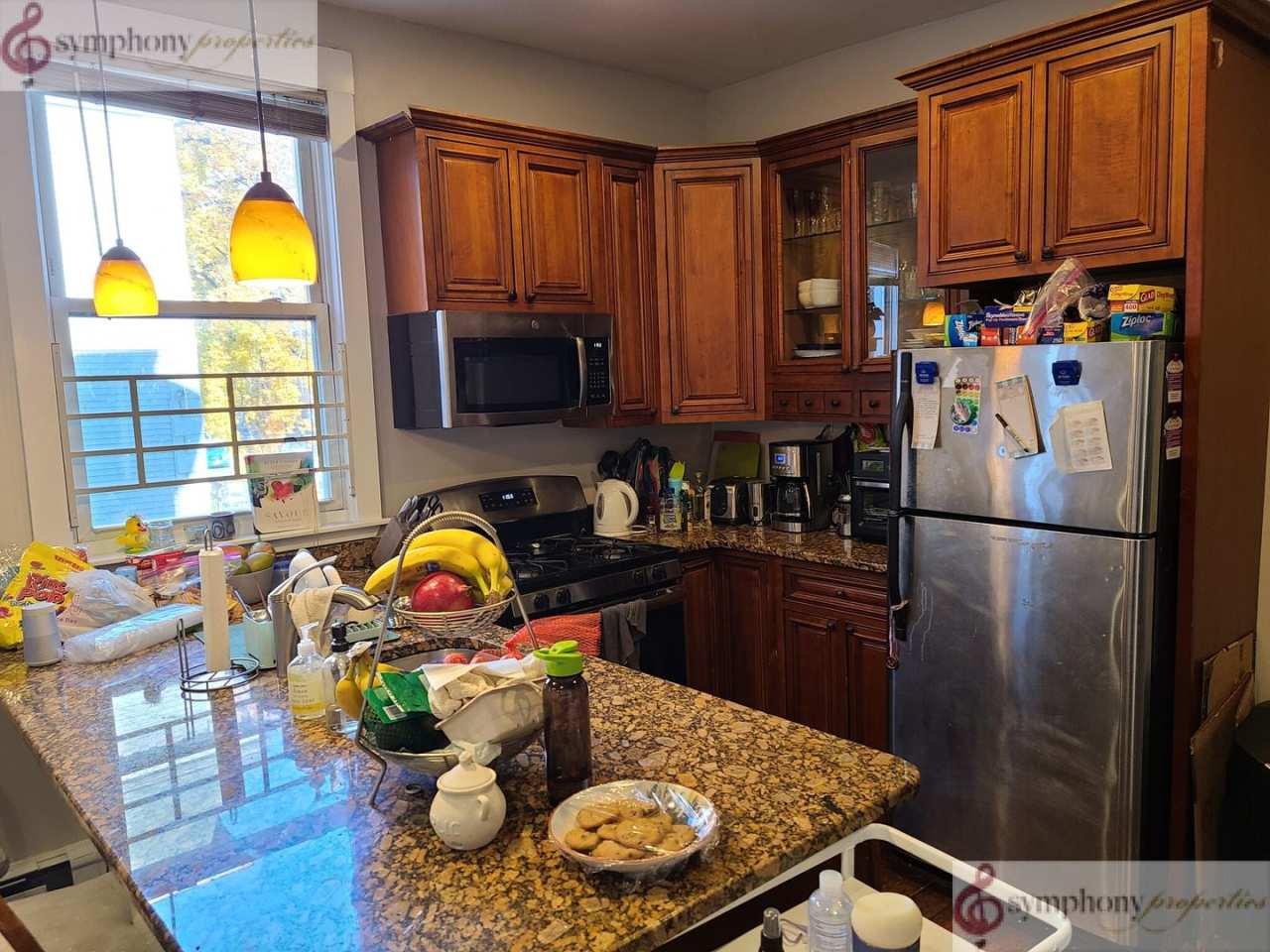 Spacious Mission Hill 5bd/2ba Near Northeastern