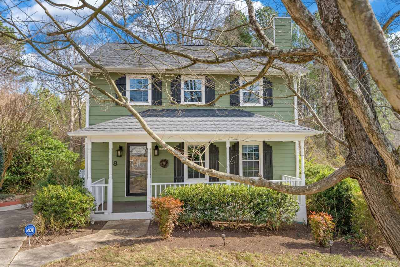 Peaceful and Convenient 3 Bed, 2.5 Bath Home