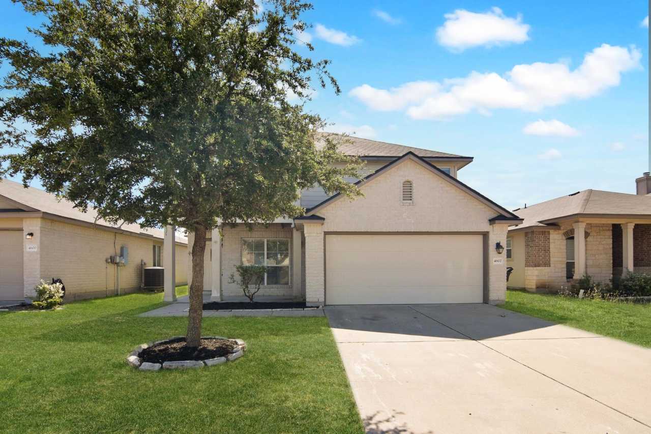 4602 Green Meadow St