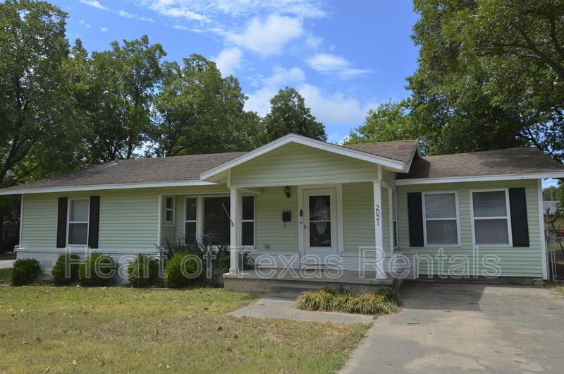 2021 Travis Street
