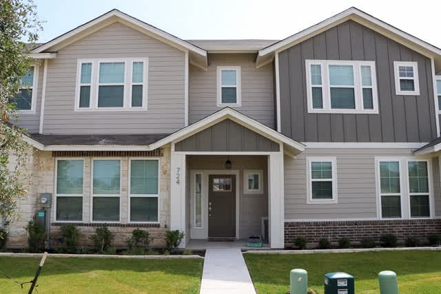 724 Westfield Boulevard