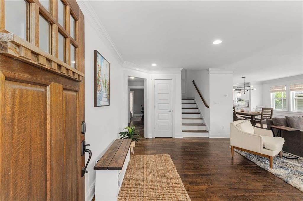 1134 Knott Street SE