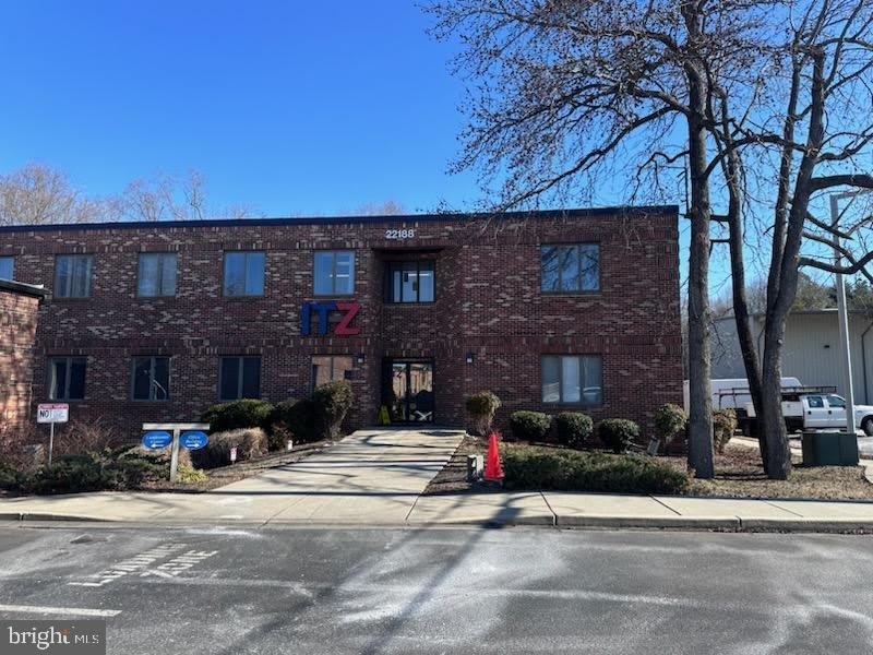 22188 THREE NOTCH Road unit: 2