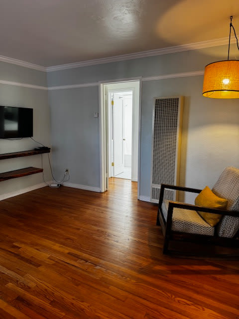 4447 Dawson Avenue - 1